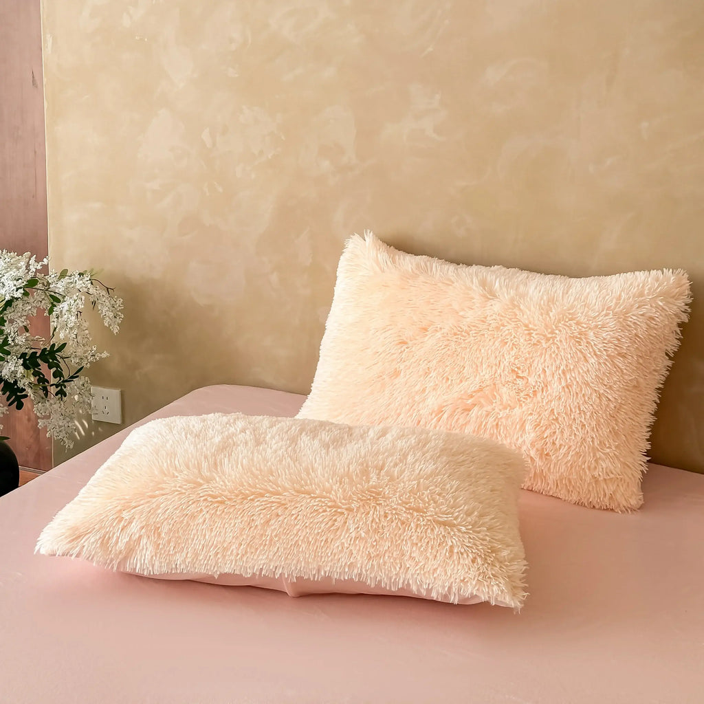 Soft and Breathable Home Four-Piece Bed Set, Polyester and Plush Fabric,